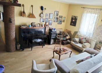 Soggiorno - Four-room apartment via Fandannone
 
86, Santa Venerina - photo 1