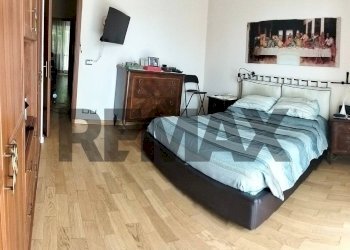 Camera / camera da letto - Four-room apartment via Fandannone
 
86, Santa Venerina - photo 15