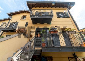 Casa all\'aperto - Villa a Schiera Via San Basilio
 
12, San Giovanni la Punta - foto 2
