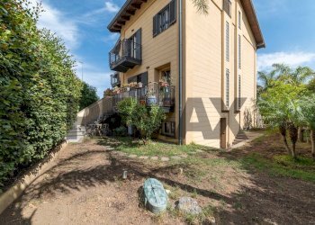 Casa all\'aperto - Villa a Schiera Via San Basilio
 
12, San Giovanni la Punta - foto 5