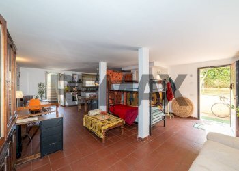 Soggiorno - Villa a Schiera Via San Basilio
 
12, San Giovanni la Punta - foto 10