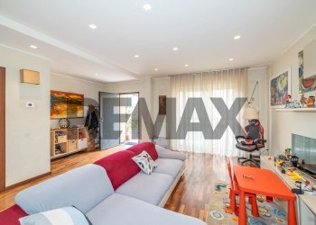 Soggiorno - Villa a Schiera Via San Basilio
 
12, San Giovanni la Punta - foto 20