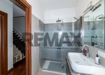 Bagno - Villa a Schiera Via San Basilio
 
12, San Giovanni la Punta - foto 31