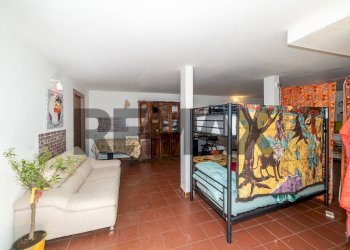 Soggiorno - Villa a Schiera Via San Basilio
 
12, San Giovanni la Punta - foto 42