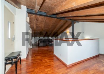 Hall / corridoio - Villa a Schiera Via San Basilio
 
12, San Giovanni la Punta - foto 45