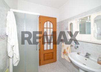 Bagno - Quadrilocale Via Provinciale per riposto
 
39, Acireale - foto 7