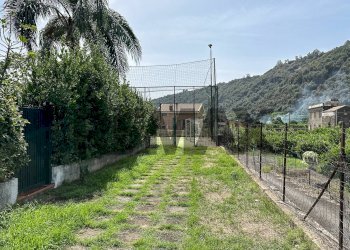 Giardino - Quadrilocale Via Provinciale per riposto
 
39, Acireale - foto 15