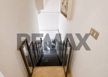 Scale - Commercial Premises Via Ludovico Ariosto
29 G, Acireale - photo 14