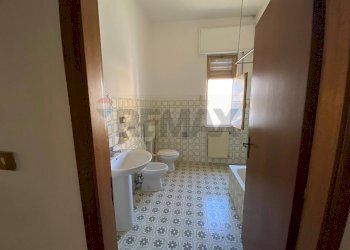 Bagno - Apartment Via Francesco Crispi
 
7, Belpasso - photo 22
