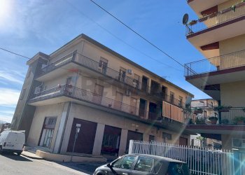 Edificio all\'aperto - Apartment Via Francesco Crispi
 
7, Belpasso - photo 34