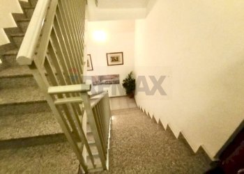 Scale - Three-room apartment Via Fiume
 
100, Belpasso - photo 18