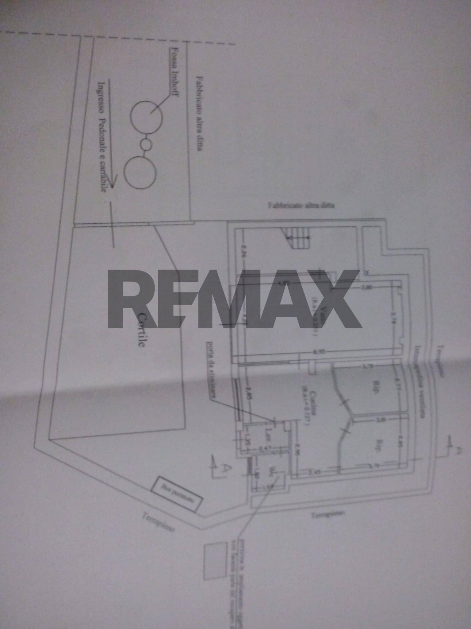 Pianta 2D - Semi-detached house Via Beatrice Di Tenda
 
10, Valverde - floor plans 1