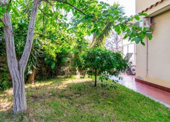 Giardino - Semi-detached house Via Beatrice Di Tenda
 
10, Valverde - photo 2