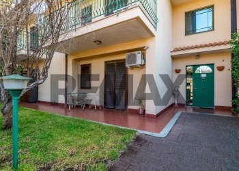 Casa all\'aperto - Semi-detached house Via Beatrice Di Tenda
 
10, Valverde - photo 9
