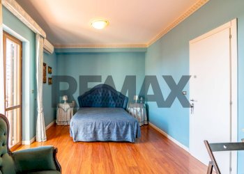 Camera / camera da letto - Semi-detached house Via Beatrice Di Tenda
 
10, Valverde - photo 16