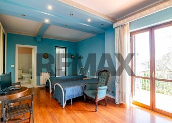 Camera / camera da letto - Semi-detached house Via Beatrice Di Tenda
 
10, Valverde - photo 18