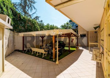 Terrazza - Semi-detached house Via Beatrice Di Tenda
 
10, Valverde - photo 53