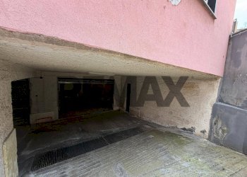 Parcheggio - Box Via Vittorio Emanuele III
 
80, Belpasso - photo 2