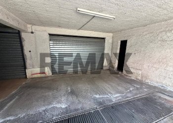 Parcheggio - Box Via Vittorio Emanuele III
 
80, Belpasso - photo 5