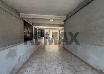 Parcheggio - Box Via Vittorio Emanuele III
 
80, Belpasso - photo 8