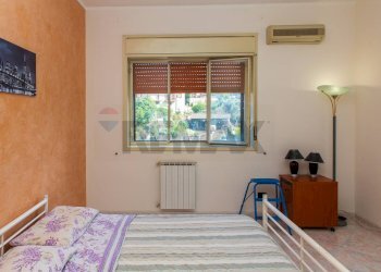 Camera / camera da letto - Quadrilocale Via Liberazione
 
3, Lentini - foto 30