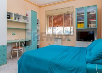 Camera / camera da letto - Quadrilocale Via Liberazione
 
3, Lentini - foto 35