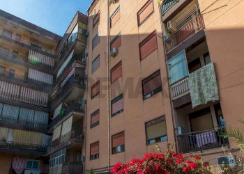 Edificio all\'aperto - Quadrilocale Via Liberazione
 
3, Lentini - foto 51