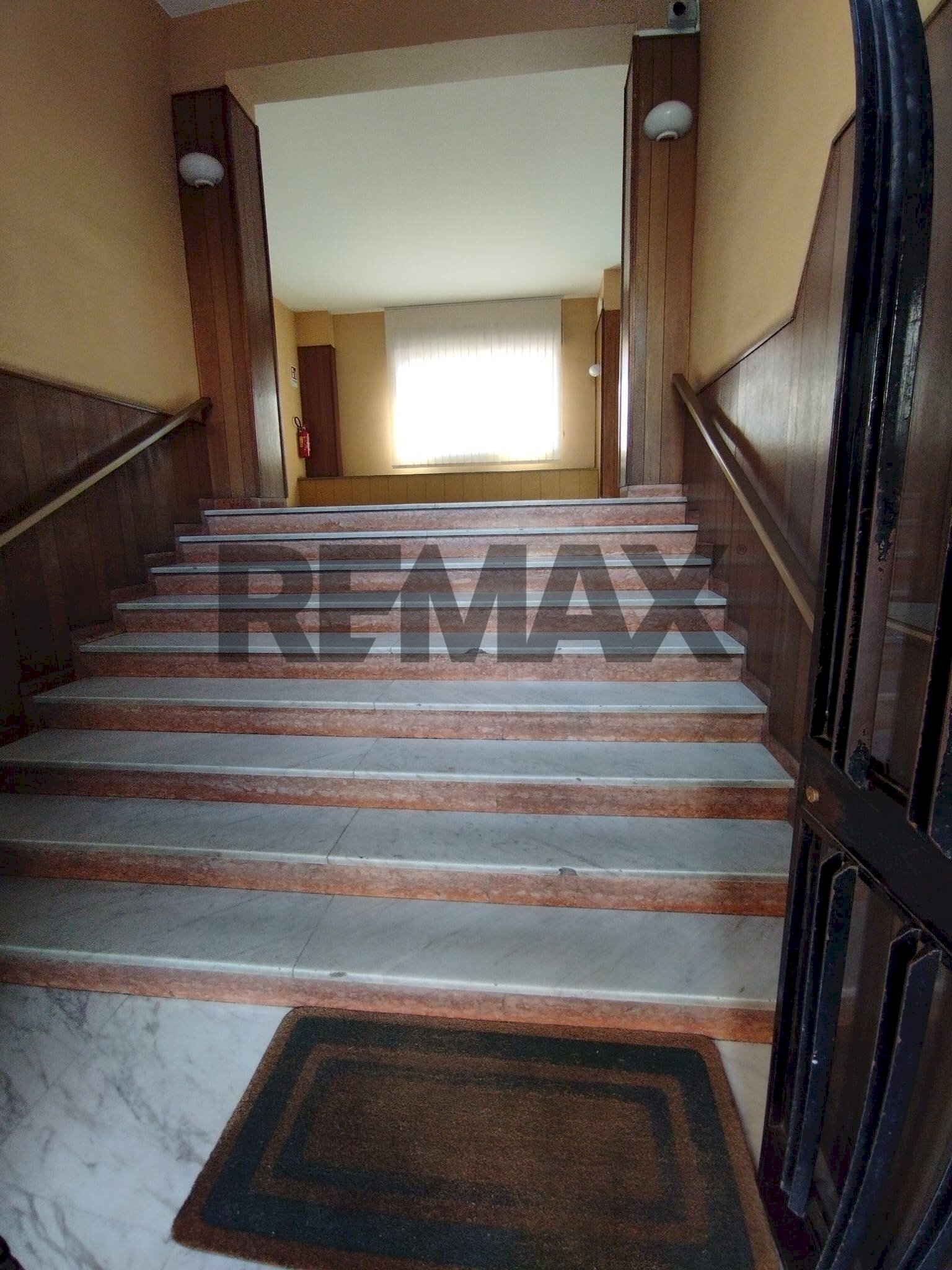 Scale - Apartment Via Cesare Vivante
 
69, Catania - photo 1