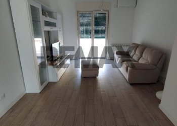 Soggiorno - Appartamento Via Cesare Vivante
 
69, Catania - foto 8