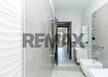 Bagno - Quadrilocale Via Massimiliano Kolbe
 
25, Catania - foto 7