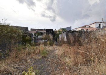 Edificio all\'aperto - Casa indipendente Via Pietro Dell'Ova
 
248, Catania - foto 24