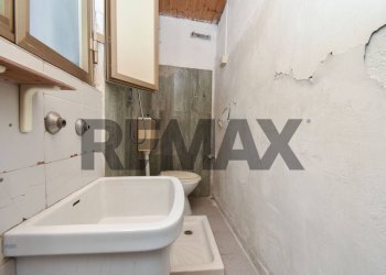 Bagno - Casa indipendente Via Pietro Dell'Ova
 
248, Catania - foto 8