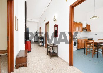 Hall / corridoio - Independent house Via Ota
 
14, Catania - photo 4
