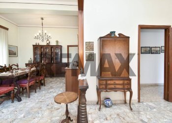 Sala da pranzo - Independent house Via Ota
 
14, Catania - photo 11