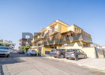 Edificio all\'aperto - Bilocale Via Angelo Barbagelata
7, Roma - foto 24