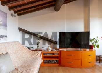 Soggiorno - Trilocale corso italia
 
35, San Giovanni Valdarno - foto 1