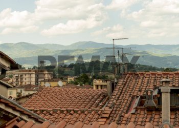 Vista delle montagne - Trilocale corso italia
 
35, San Giovanni Valdarno - foto 24