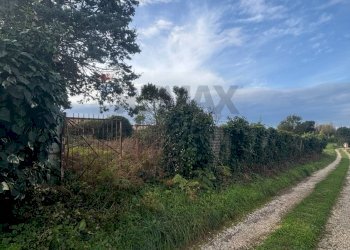 Giardino - Building land via Ticino
sc, Anzio - photo 2