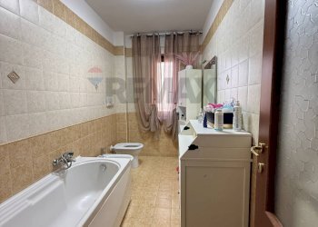 Bagno - Three-room apartment via clanio
 
33, Orta di Atella - photo 12