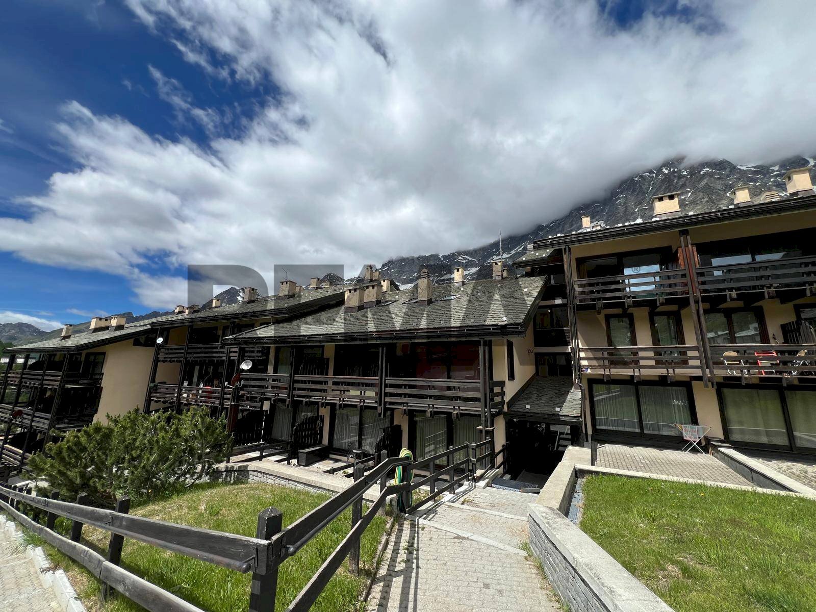 Edificio all\'aperto - Attic Via Giomain
 
snc, Valtournenche - photo 1