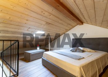 Camera / camera da letto - Two-room apartment Via della Torre
 
19, Besana in Brianza - photo 17