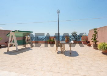 Terrazza - Attico Via   Roma
 
356, Scaletta Zanclea - foto 2
