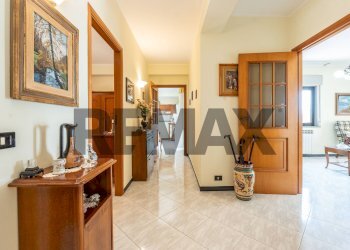 Hall / corridoio - Attico Via   Roma
 
356, Scaletta Zanclea - foto 6