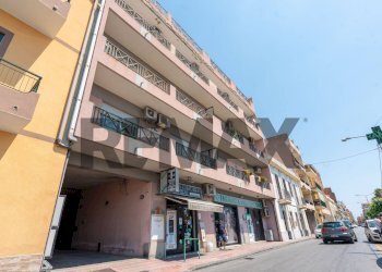 Edificio all\'aperto - Attico Via   Roma
 
356, Scaletta Zanclea - foto 45