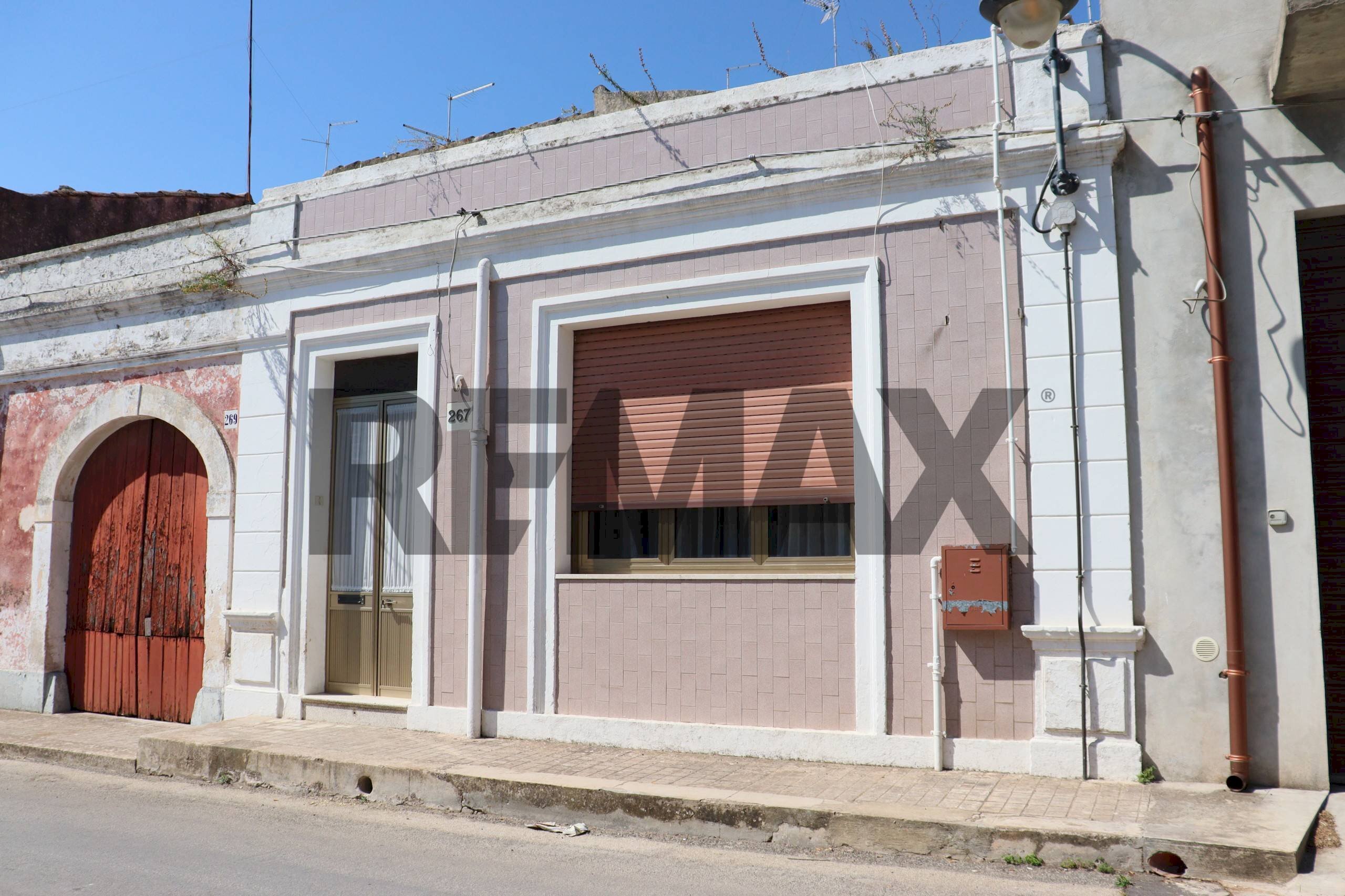 Edificio all\'aperto - Casa indipendente Via Giuseppe Garibaldi
 
267, Canicattini Bagni - foto 1