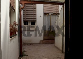 Terrazza - Casa indipendente Via Giuseppe Garibaldi
 
267, Canicattini Bagni - foto 16