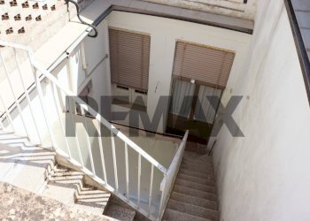 Scale - Casa indipendente Via Giuseppe Garibaldi
 
267, Canicattini Bagni - foto 27