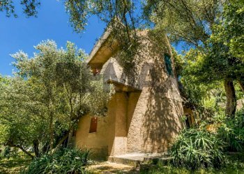 Casa all\'aperto - Villa C/DA IRIA VALLEBRUCA
 
SNC, Sant'Agata di Militello - photo 9