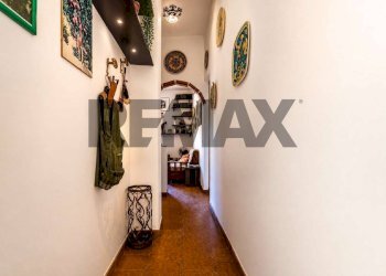 Hall / corridoio - Villa C/DA IRIA VALLEBRUCA
 
SNC, Sant'Agata di Militello - photo 13