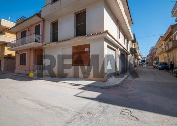 Edificio all\'aperto - Casa indipendente Via Bartolo
 
61, Pachino - foto 1